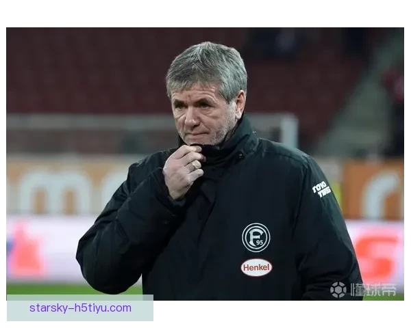 德甲日语官号晒够一套日本首发