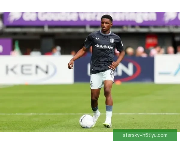 法尔克称拜仁领跑里德引援战中