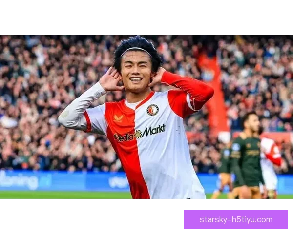 上田绮世双响助费耶诺德逆转 上田绮世双响助费耶诺德逆转